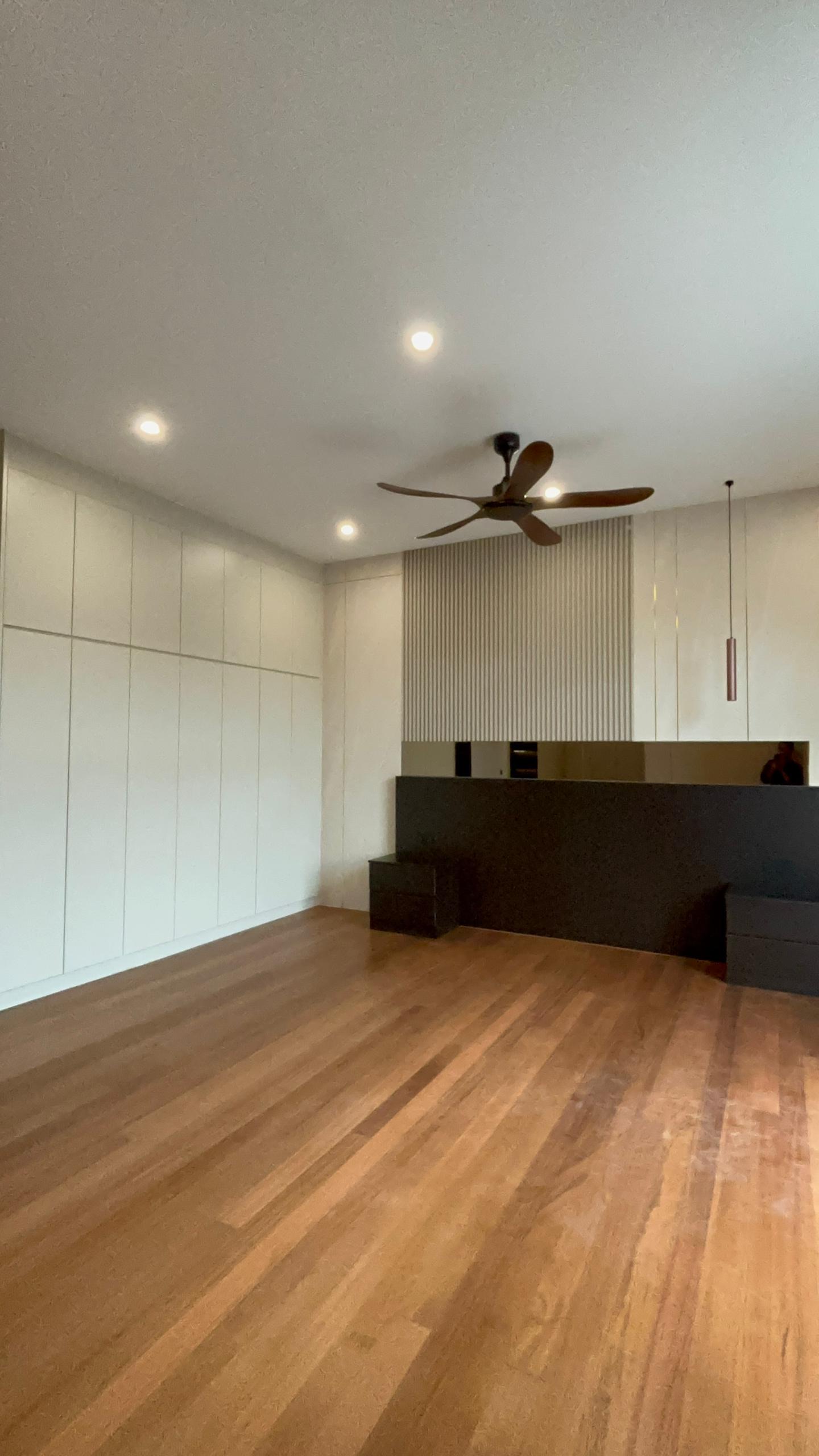 PHOTO-2025-02-10-19-52-34 2